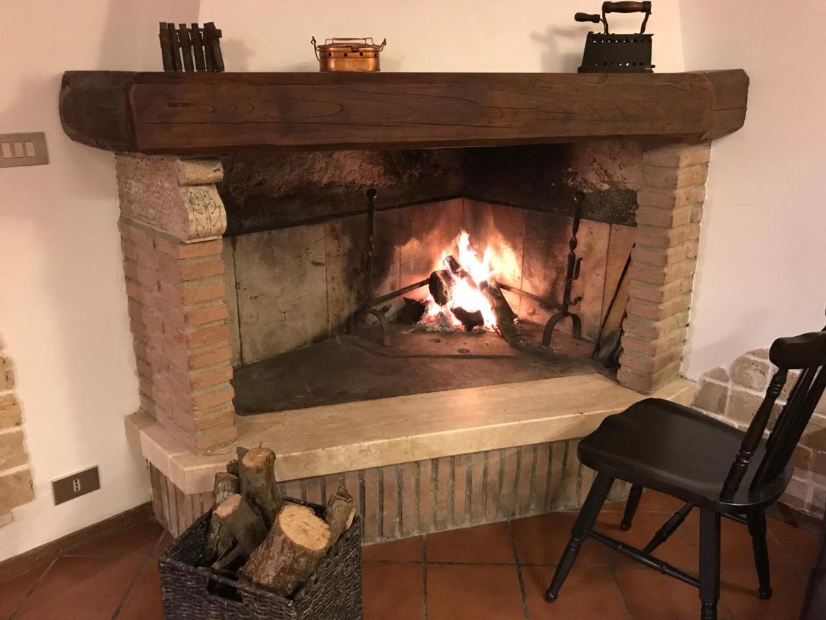Il Giardino Segreto Lägenhet Carbognano Exteriör bild